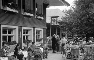 Hinterzarten: Gasthaus zum Adler; Aushängeschild