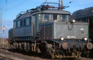 Kornwestheim Südwest Gleis P 6 Lok 193 011 Wartesignal