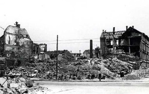 Zerstörungen Zweiter Weltkrieg. Arbeitsamt, Rüppurrer Straße