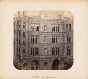 Schloss Schwerin: Ansicht des Schlossinnenhofes