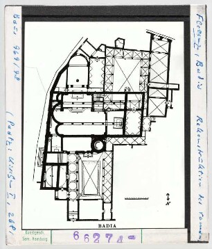 Florenz: Badia, Rekonstruktion des romanischen Baus 969-978