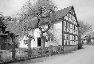 Hofreite (Hofreite); Nüsttal, Bachstraße 9