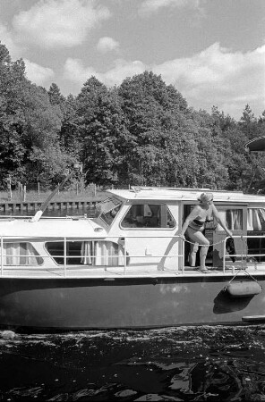 In Bischofswerder bei Liebenberg : In Bischofswerder bei Liebenberg, Schleuse