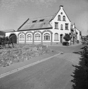 Weingut Kreis; Oestrich-Winkel, Hallgartener Platz 3