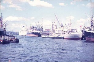 Hamburg: Kaiser-Wilhelm-Hafen