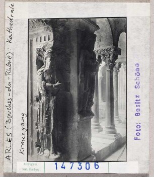 Arles, St. Trophime: Kreuzgang, Eckpfeiler