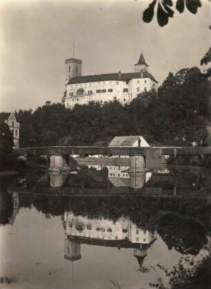 Burg Rožmberk (Burg Rosenberg) im Kreis (Český Krumlov deutsch Bezirk Böhmisch Krumau)