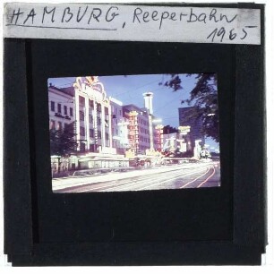 Hamburg, Reeperbahn : Nachtaufnahme