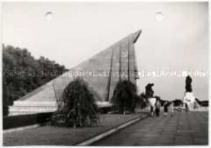 Berlin, Treptow, Sowjetisches Ehrenmal