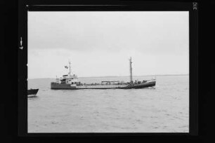 Esso Bremerhaven (1958), Esso Tankschiff Reederei GmbH, Hamburg