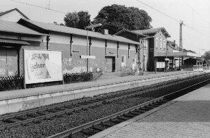 Bahnhof Hattersheim (Massivbau); Hattersheim, Bahnhofsplatz 1