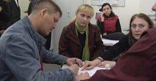 pereSTROIKA – umBAU einer Wohnung