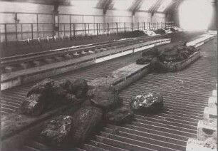 Hochbunker - Abnorme Lettenmengen eines Großraumzuges