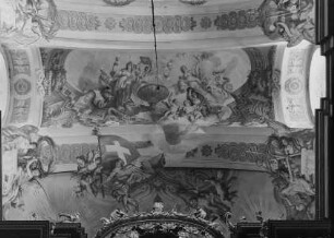 Lebensbrunnen mit allegorischen Figuren