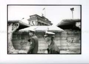 Die Berliner Mauer am Brandenburger Tor
