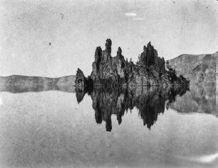 Phantom Ship : Blick auf "Phantom Ship" am Rande des Crater Lakes