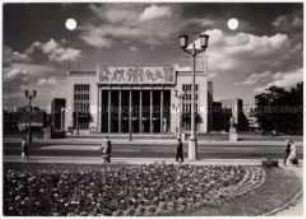 Berlin, Stalinallee, Deutsche Sporthalle