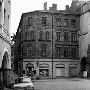 Görlitz-Altstadt, Weberstraße 22 / Untermarkt 1. Wohnhaus mit Laden (um 1860). Straßenansicht (vom Untermarkt)