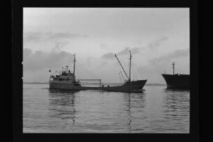 Lore Reinhold ex Heinz Bernhard (1954), H. H. Reinhold, Husum