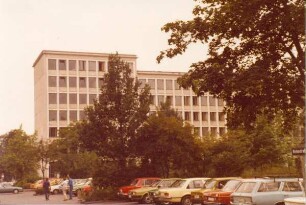 Finanzamt, Teilansicht. Detmold. Wotanstraße