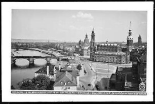 Dresden, Augustusbrücke, Brühlsche Terrasse, Frauenkirche, Residenzschloss und Katholische Hofkirche