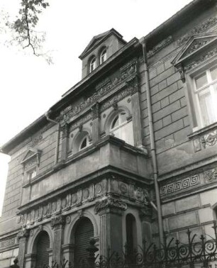 Wurzen, Beethovenstraße 9. Wohnhaus (1881). Mittelrisalit
