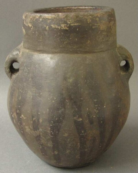 Clay vessel