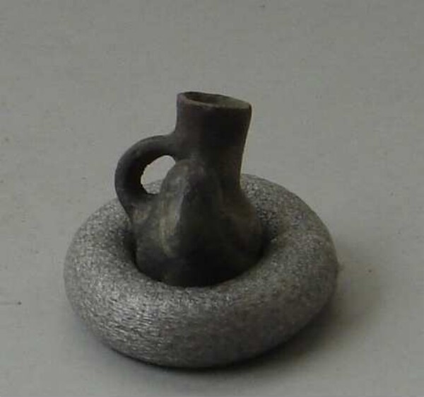 Clay vessel