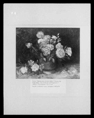 Vase mit Rosen und Pfingstrosen