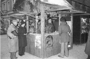 9. Karlsruher Weihnachtsmarkt (Christkindlesmarkt) auf dem Marktplatz