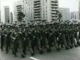 Parade der Kampfgruppen