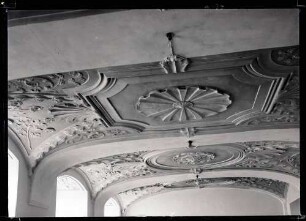 Kloster; DeckenStuckatur im Erdgeschoß