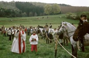 Pferdesegnung beim Georgsritt