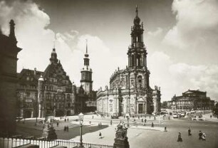 Dresden, Blick von der Brühlschen Terrasse auf den Schloßplatz
