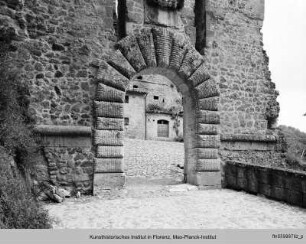 Porta dei Merli, Sorano