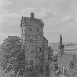 Stolpen : Stolpen. Burg Stolpen. Seigerturm und Stadtkirche