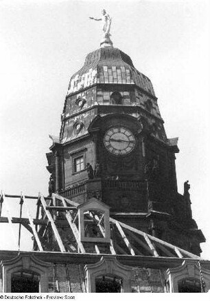 Rathausturm