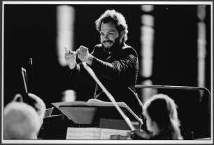 Petr Popelka beim Dirigieren, Internationale Schostakowitsch-Tage 2019