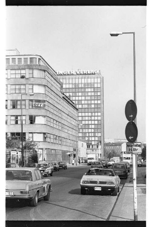 Kleinbildnegativ: Kochstraße, 1976