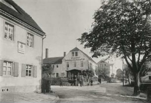 Lohmen. Königliches Nebenzollamt und Dresdner Feinbäckerei, Conditorei und Café, Basteistraße. Straßenansicht