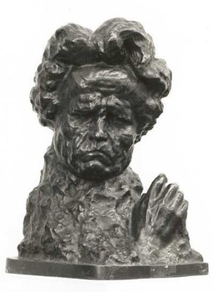Beethoven : Beethoven. Bronze; Höhe 60 cm (1913; D. Paciurea). Ausstellung "Kunst aus Rumänien", Berlin Juni/Juli 1966