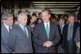 Fotografie: Besuch von US-Außenminister James Baker in West-Berlin