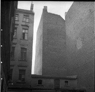 Negativ: Ruine, Bayreuther Straße 44, 1951