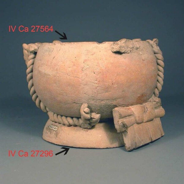 Clay vessel