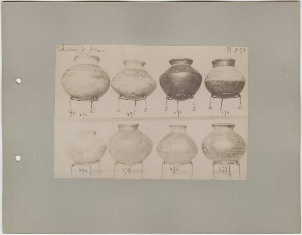 Eight clay vessels. Collection L. Adam