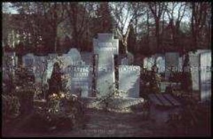 Familiengrab auf dem Friedhof Berlin-Tegel