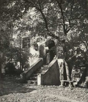 Plauen, Dobenaugut. Hauseingang