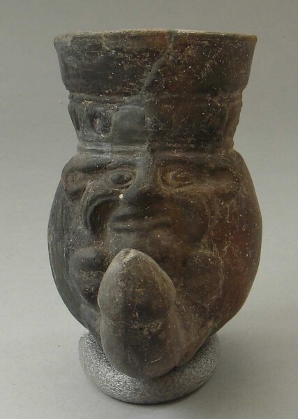 Clay vessel