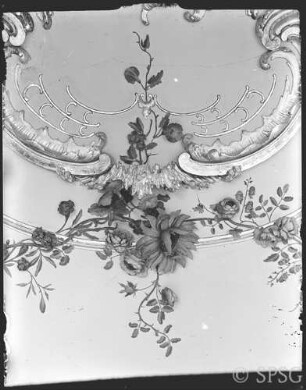Potsdam, Neues Palais, Friedrich-Wohnung, Arbeitszimmer, R. 210, Detail: Decke an der Ostseite.