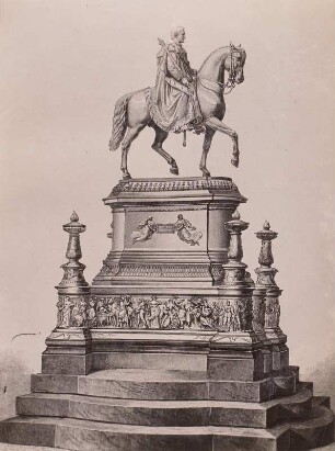 Reiterstandbild König Johanns von Sachsen